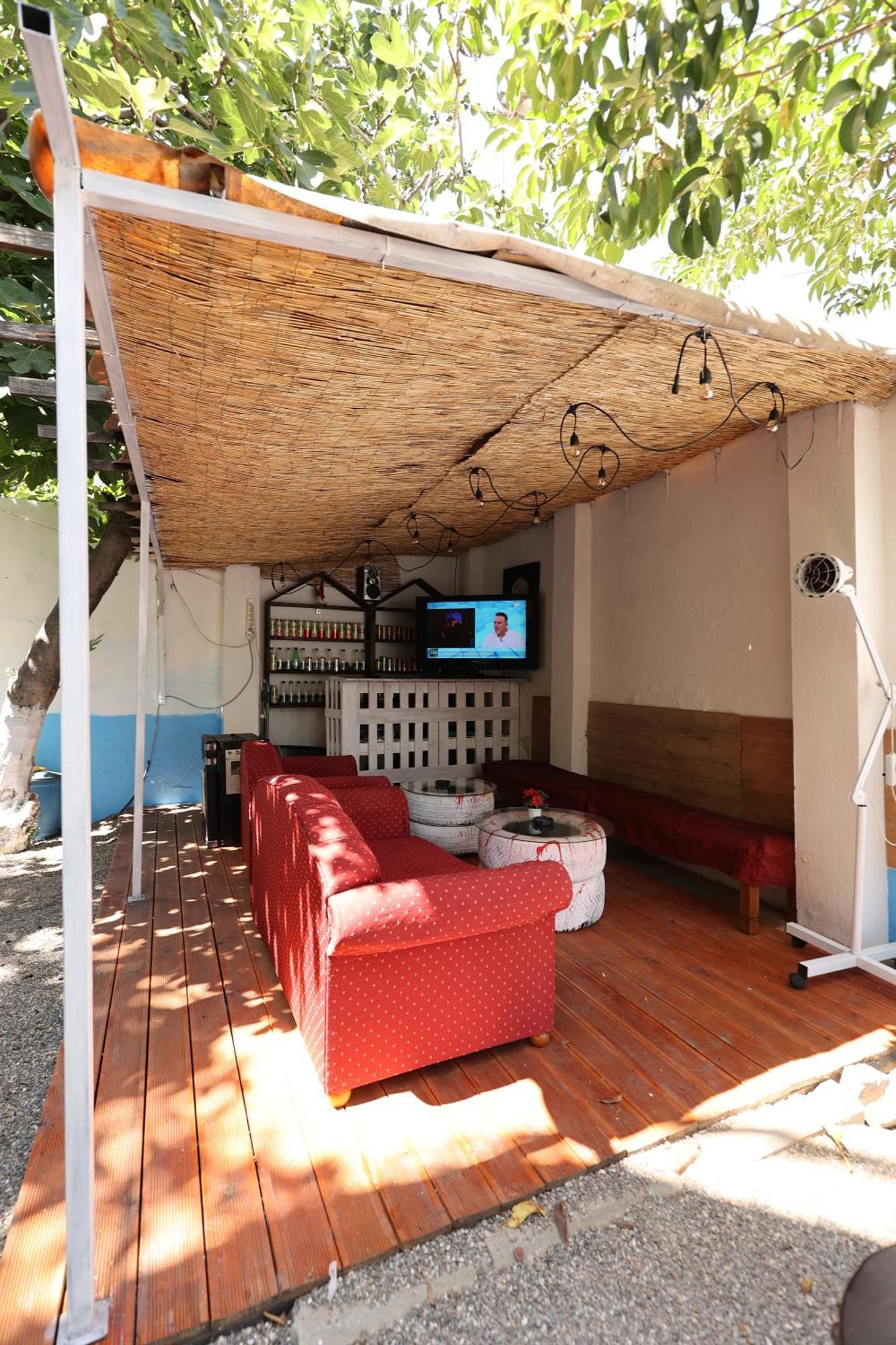 Hostel Osho Tiranë Ngoại thất bức ảnh