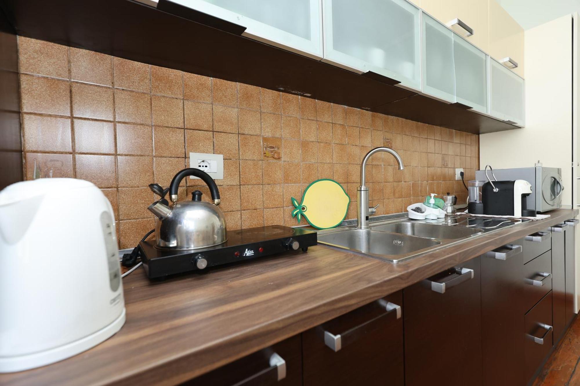 Hostel Osho Tiranë Ngoại thất bức ảnh