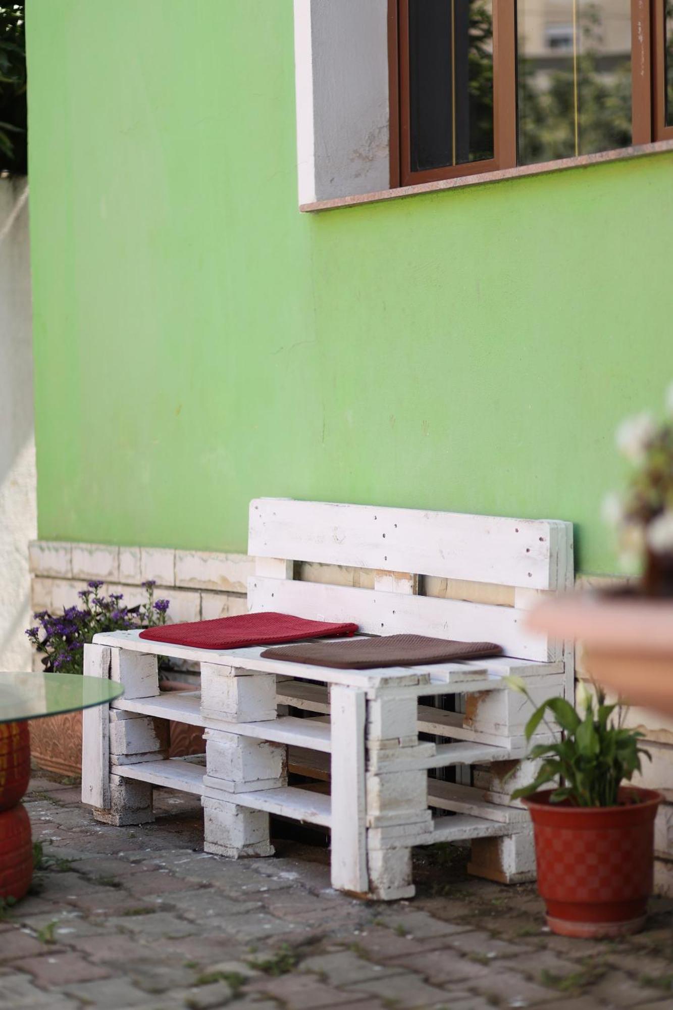 Hostel Osho Tiranë Ngoại thất bức ảnh