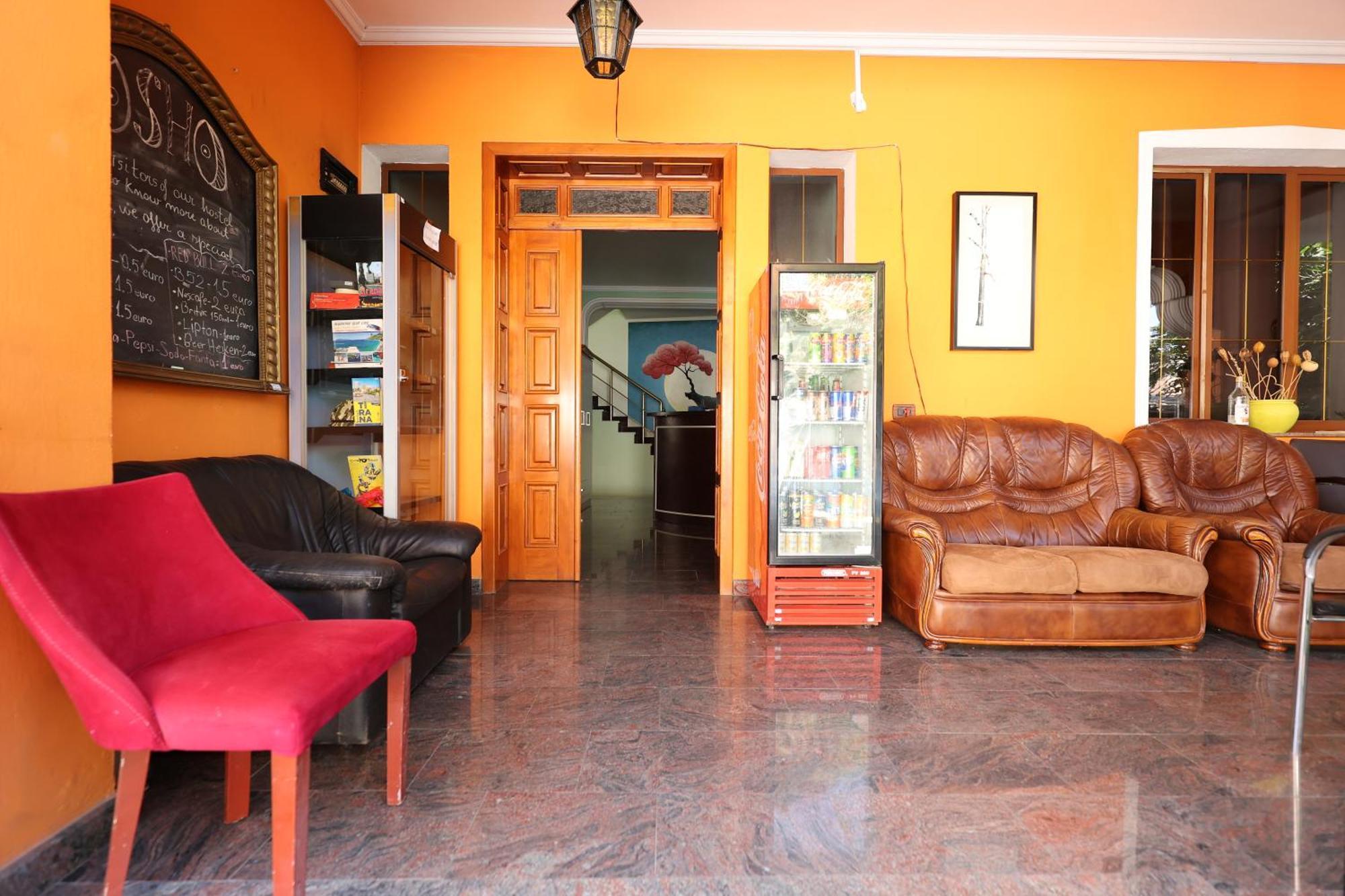 Hostel Osho Tiranë Ngoại thất bức ảnh